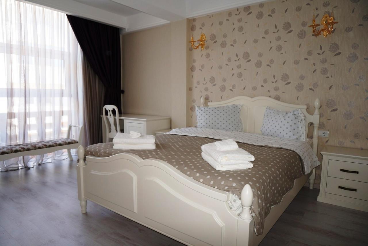 Romantic Boutique Fokszany Zewnętrze zdjęcie