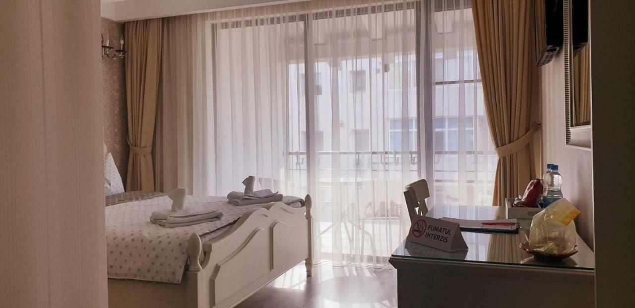 Romantic Boutique Fokszany Zewnętrze zdjęcie